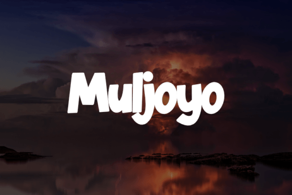 Muljoyo: A Display Font for Creative Expression
